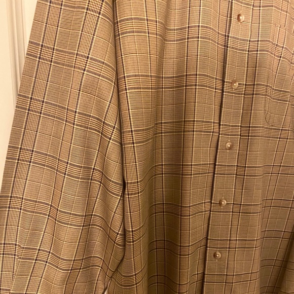 Like New Jos. A. Banks long sleeve collared shirt - Picture 11 of 13